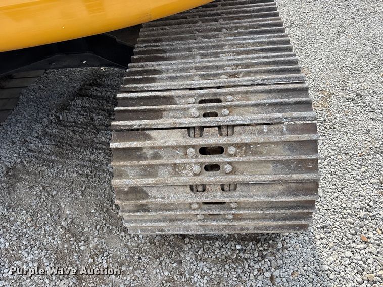 image for item EA4803 2021 Caterpillar 325 excavator