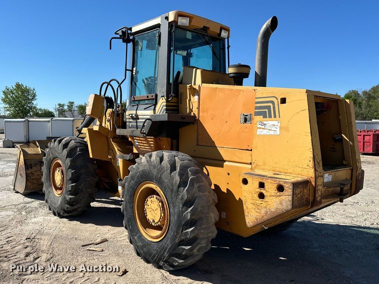 image for item EA4857 2000 Case 721C wheel loader