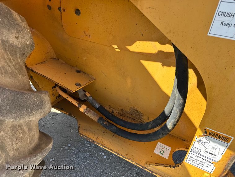 image for item EA4857 2000 Case 721C wheel loader