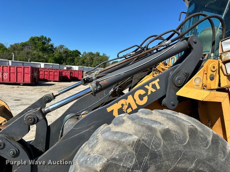 image for item EA4857 2000 Case 721C wheel loader