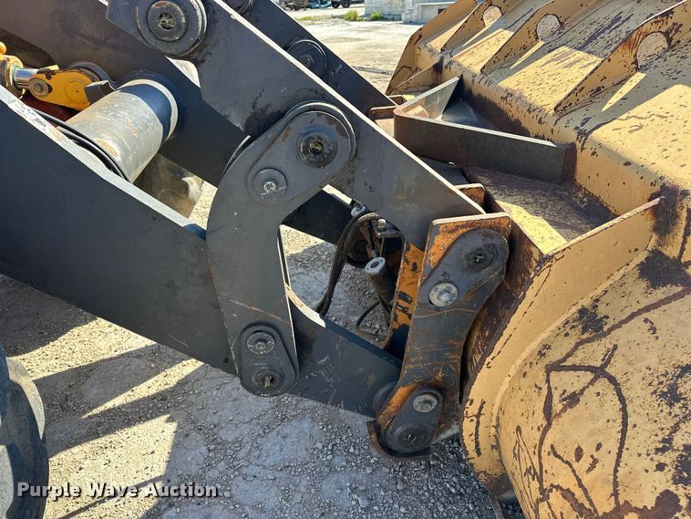 image for item EA4857 2000 Case 721C wheel loader