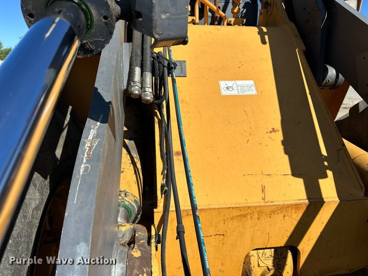 image for item EA4857 2000 Case 721C wheel loader