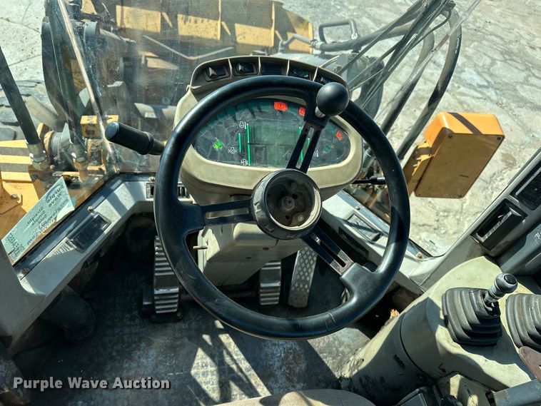 image for item EA4857 2000 Case 721C wheel loader