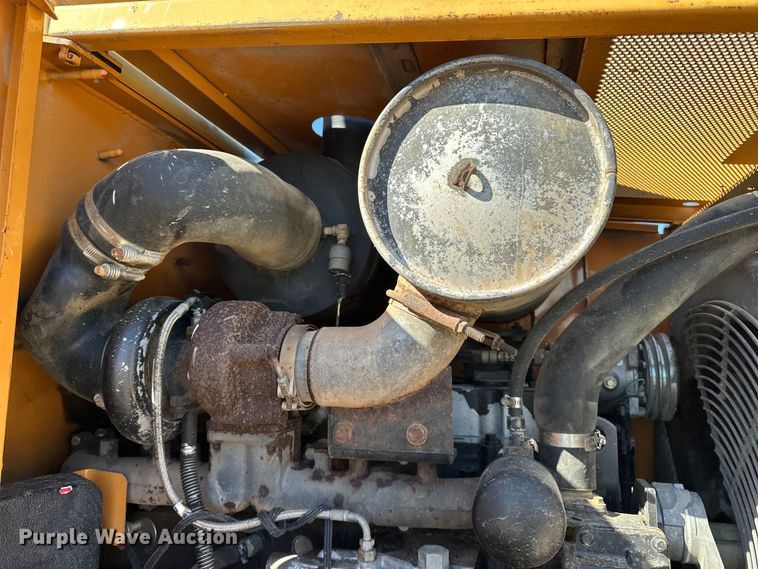 image for item EA4857 2000 Case 721C wheel loader