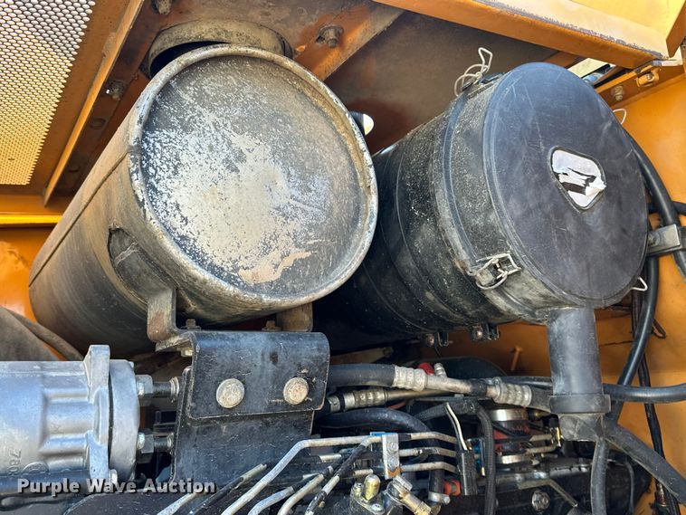 image for item EA4857 2000 Case 721C wheel loader