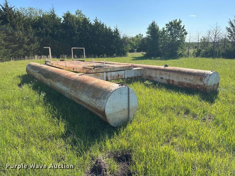image for item EA4863 Barge