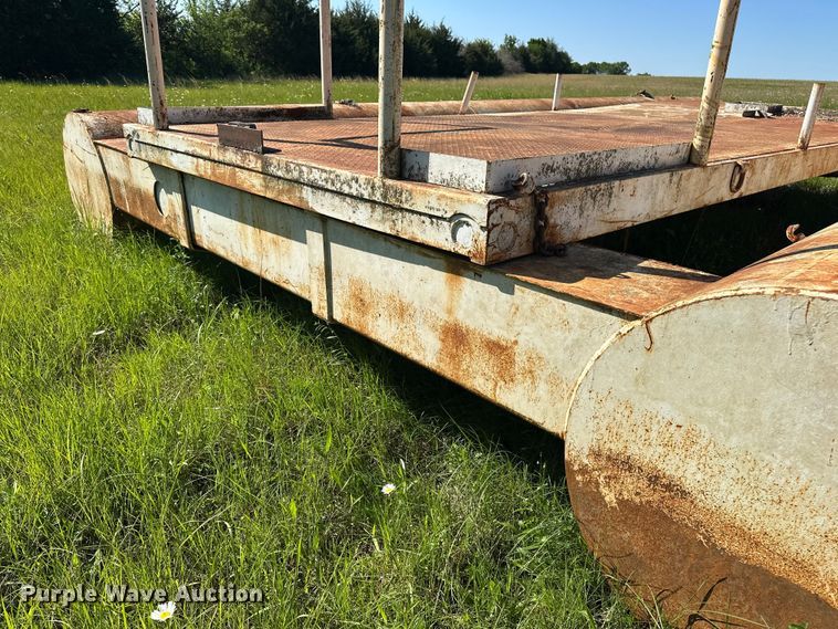 image for item EA4863 Barge