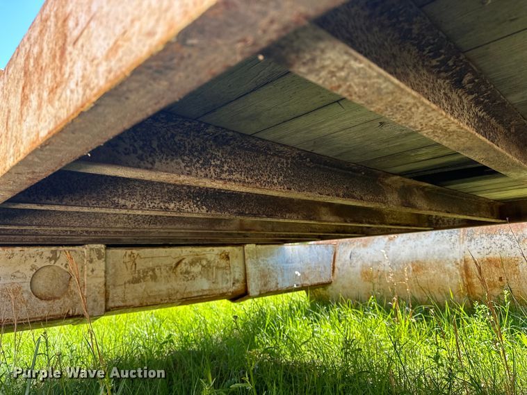 image for item EA4863 Barge