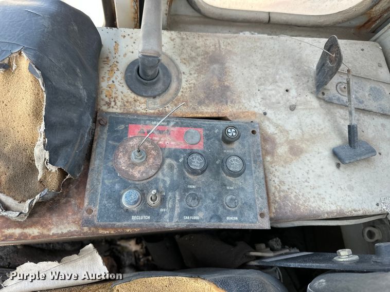 image for item EA4881 1994 Fiat Allis FR180 wheel loader