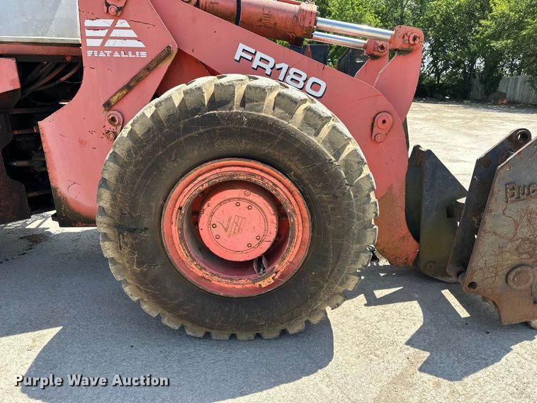 image for item EA4881 1994 Fiat Allis FR180 wheel loader