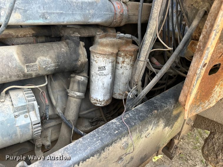 image for item EA4883 1987 Mack DM685S roll-off container truck