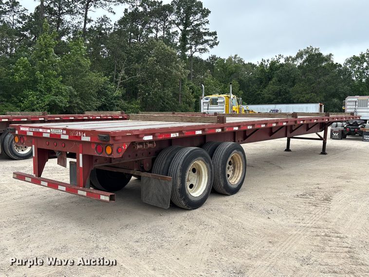 image for item EA7285 2001 Stoughton HPLW-48T-S flatbed trailer
