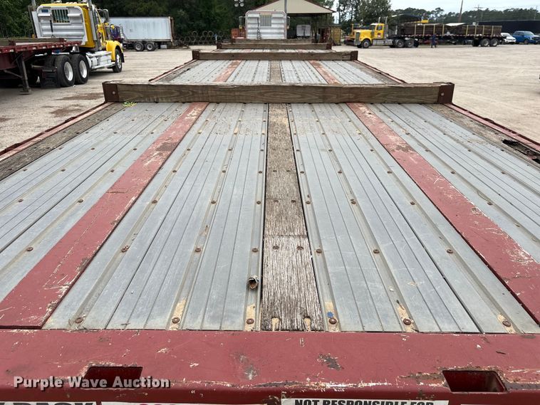 image for item EA7285 2001 Stoughton HPLW-48T-S flatbed trailer