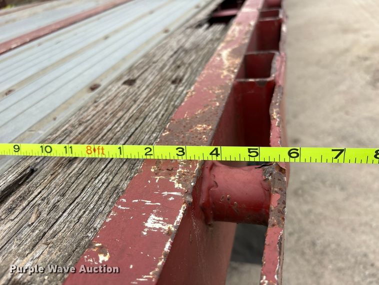 image for item EA7285 2001 Stoughton HPLW-48T-S flatbed trailer