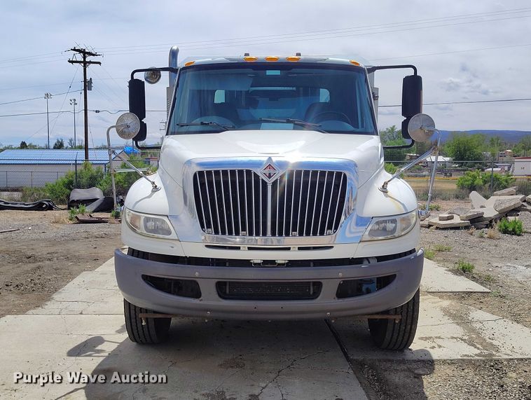 image for item ED0048 2012 International DuraStar 4400 street sweeper truck