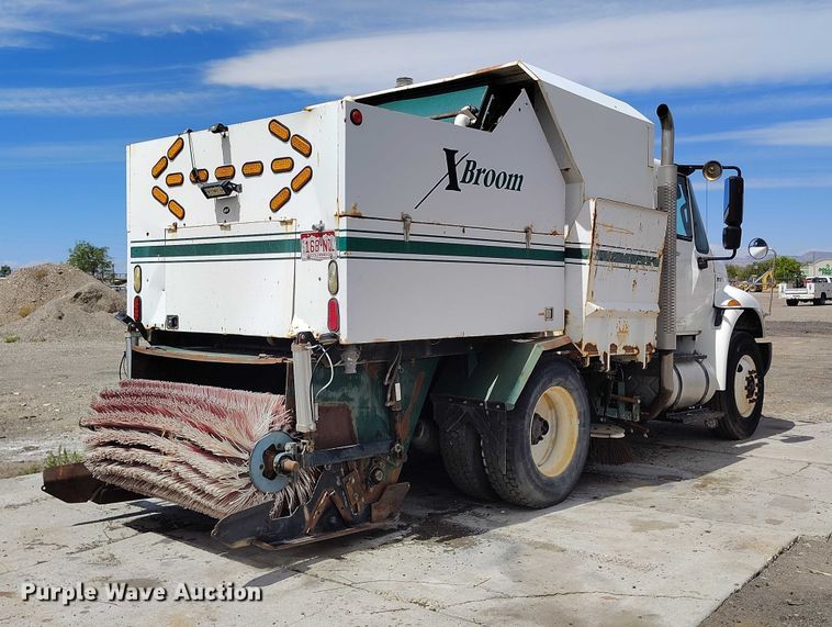 image for item ED0048 2012 International DuraStar 4400 street sweeper truck