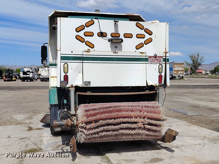 image for item ED0048 2012 International DuraStar 4400 street sweeper truck