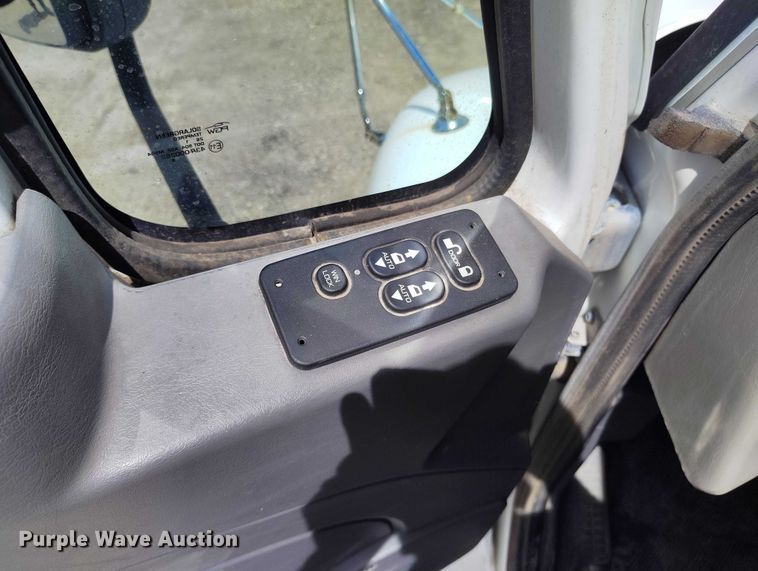 image for item ED0048 2012 International DuraStar 4400 street sweeper truck