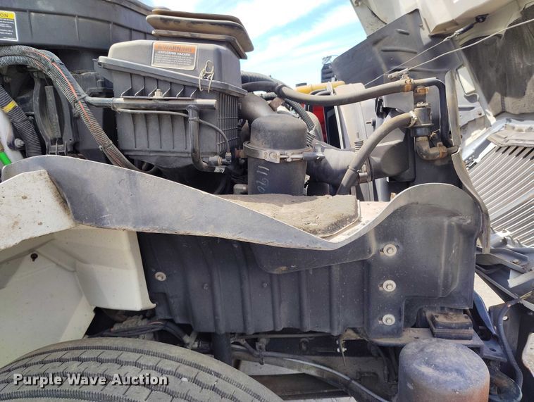 image for item ED0048 2012 International DuraStar 4400 street sweeper truck