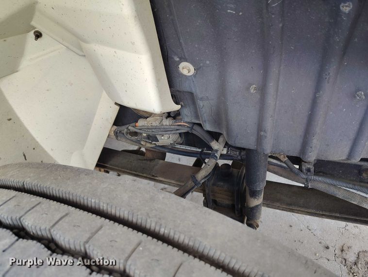 image for item ED0048 2012 International DuraStar 4400 street sweeper truck
