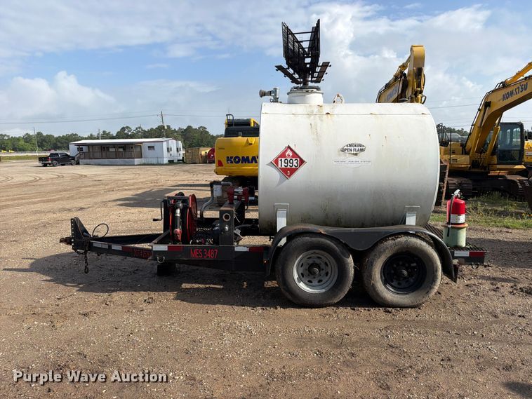 image for item ED5221 2018 Eze-Gas 1000 Gallon fuel trailer