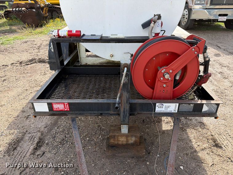 image for item ED5221 2018 Eze-Gas 1000 Gallon fuel trailer