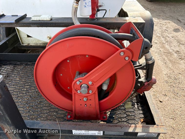 image for item ED5221 2018 Eze-Gas 1000 Gallon fuel trailer