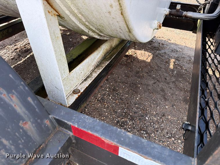 image for item ED5221 2018 Eze-Gas 1000 Gallon fuel trailer