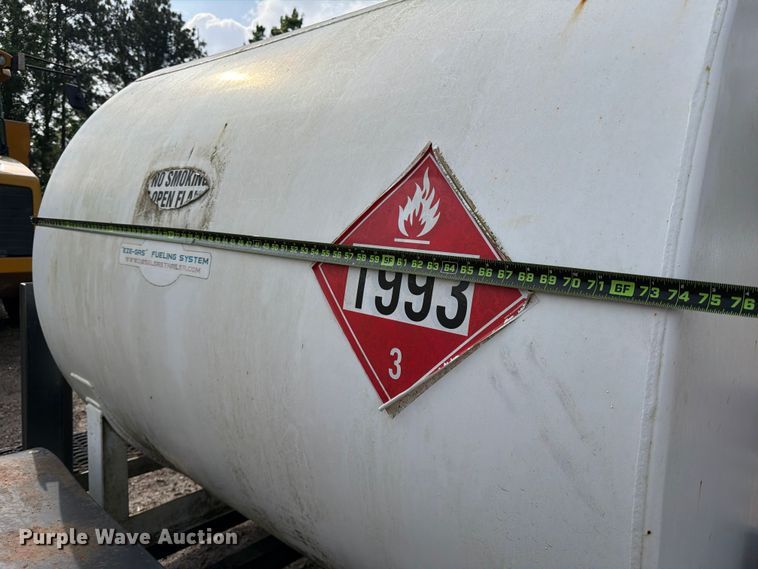 image for item ED5221 2018 Eze-Gas 1000 Gallon fuel trailer