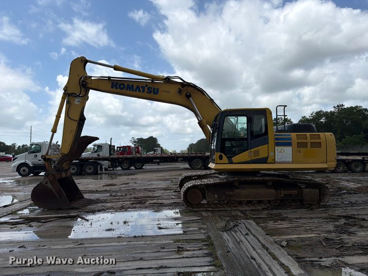 image for item ED5222 2013 Komatsu PC210LC-10 excavator