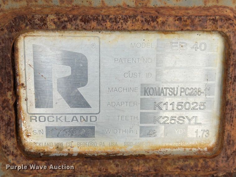 image for item ED5222 2013 Komatsu PC210LC-10 excavator