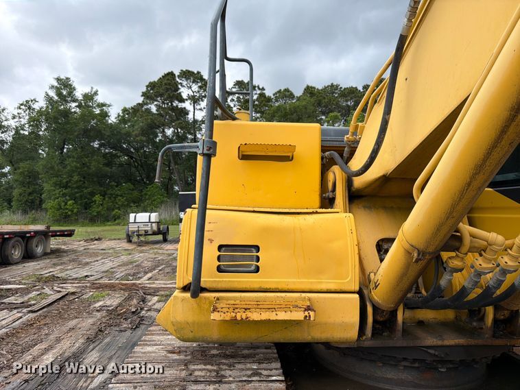 image for item ED5222 2013 Komatsu PC210LC-10 excavator