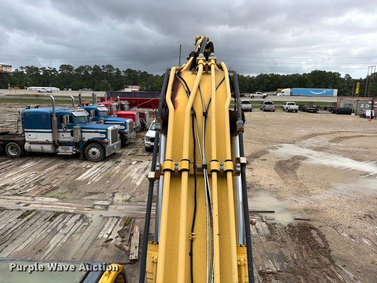 image for item ED5222 2013 Komatsu PC210LC-10 excavator