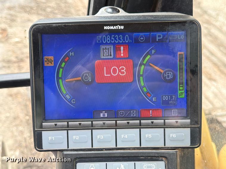 image for item ED5222 2013 Komatsu PC210LC-10 excavator