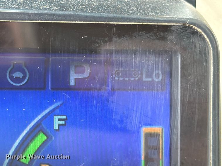 image for item ED5222 2013 Komatsu PC210LC-10 excavator