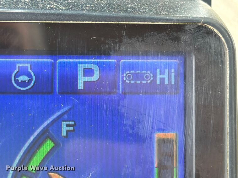 image for item ED5222 2013 Komatsu PC210LC-10 excavator