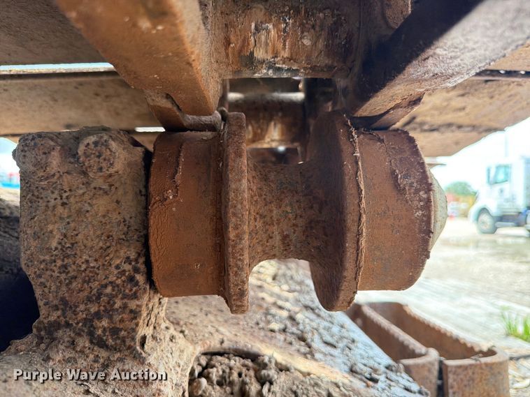 image for item ED5222 2013 Komatsu PC210LC-10 excavator