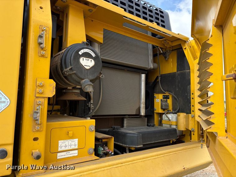 image for item ED5233 2019 Komatsu PC170LC-11 excavator