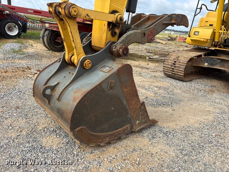 image for item ED5233 2019 Komatsu PC170LC-11 excavator