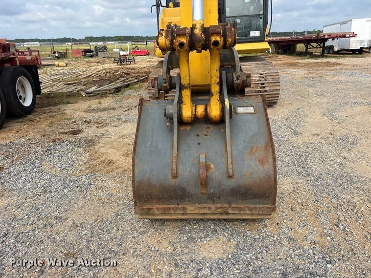 image for item ED5233 2019 Komatsu PC170LC-11 excavator