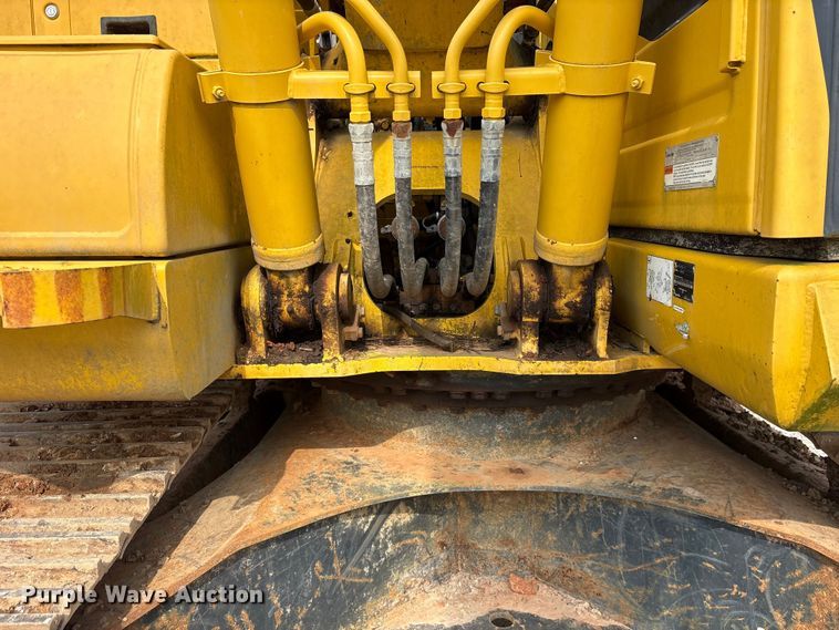 image for item ED5233 2019 Komatsu PC170LC-11 excavator
