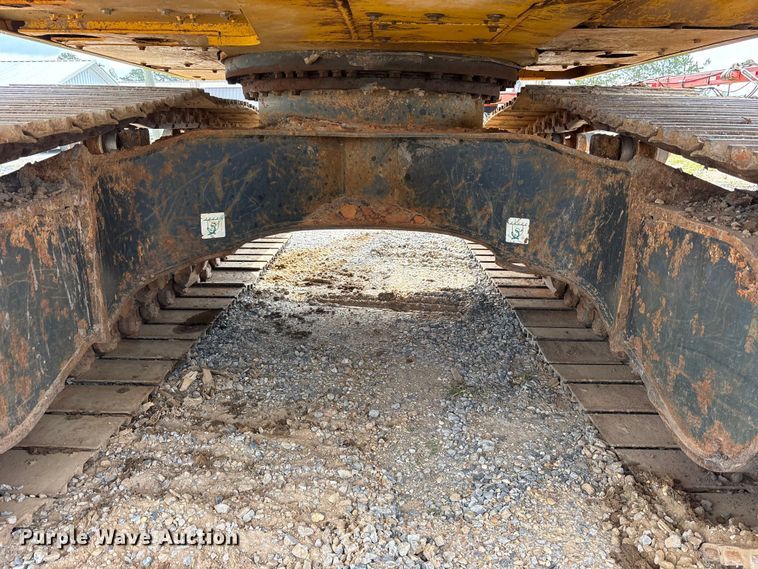 image for item ED5233 2019 Komatsu PC170LC-11 excavator