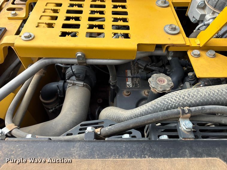 image for item ED5233 2019 Komatsu PC170LC-11 excavator