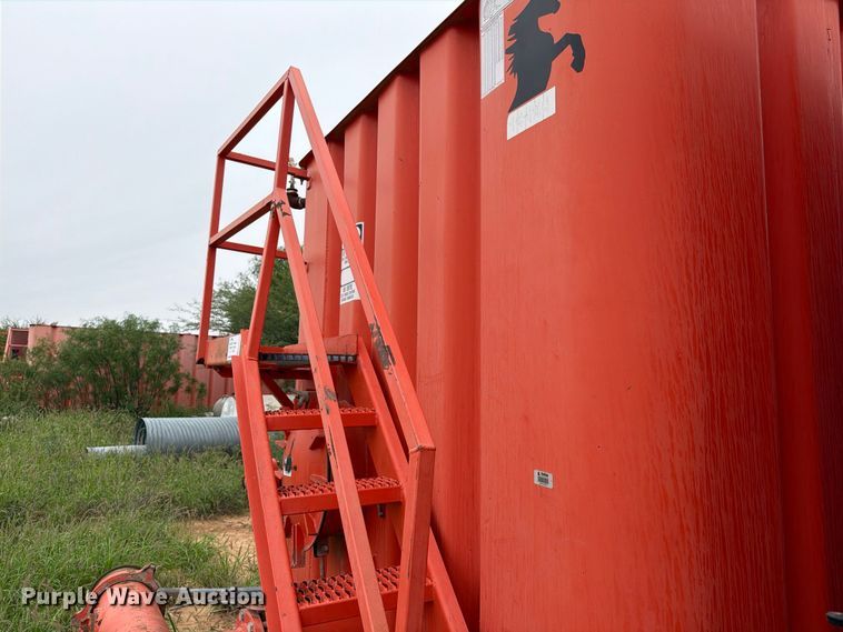 image for item ED5267 Dragon Products frac tank trailer