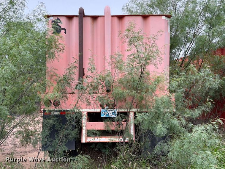 image for item ED5271 2007 Salty's Manufacturing frac tank trailer