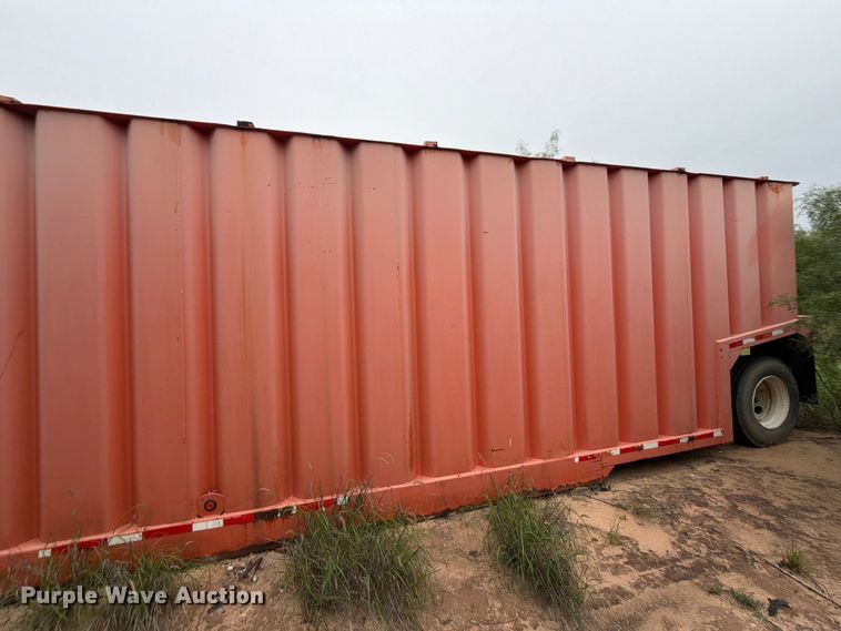 image for item ED5271 2007 Salty's Manufacturing frac tank trailer
