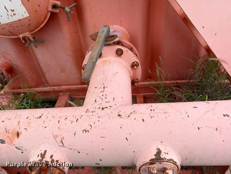 image for item ED5272 2008 Salty's Manufacturing frac tank trailer