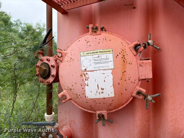 image for item ED5272 2008 Salty's Manufacturing frac tank trailer