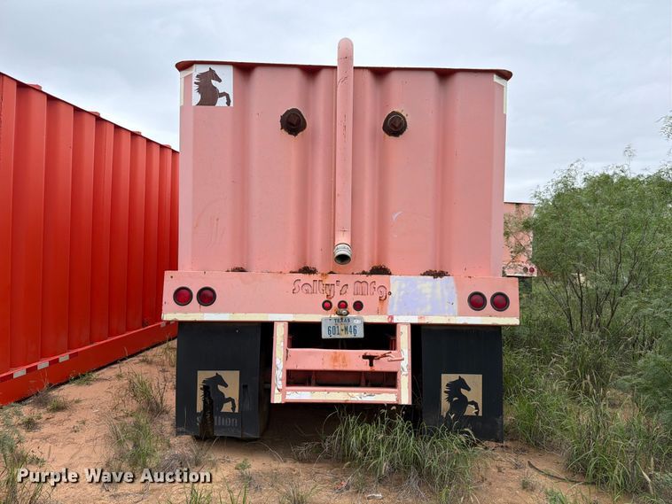 image for item ED5273 2007 Salty's Manufacturing frac tank trailer