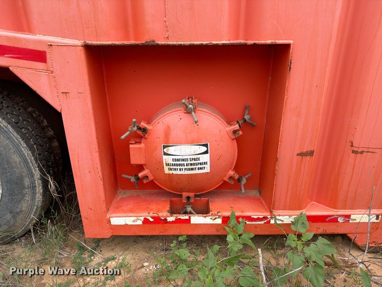 image for item ED5277 2007 Salty's Manufacturing frac tank trailer